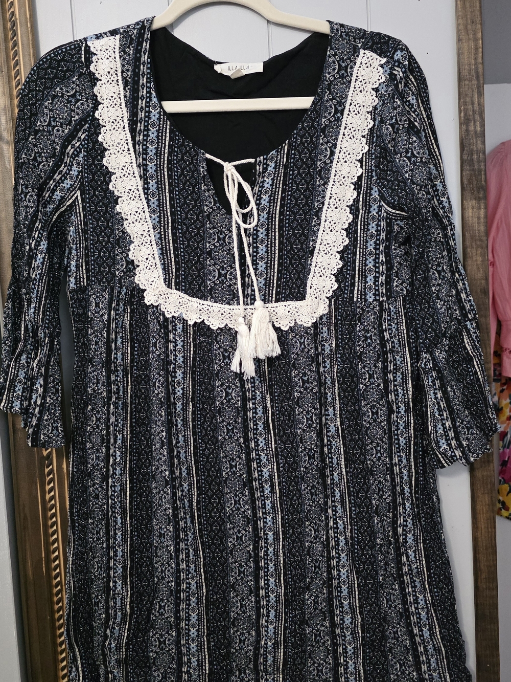 ILLA ILLA Navy and White Lace-Trim Boho Peasant Tunic Dress